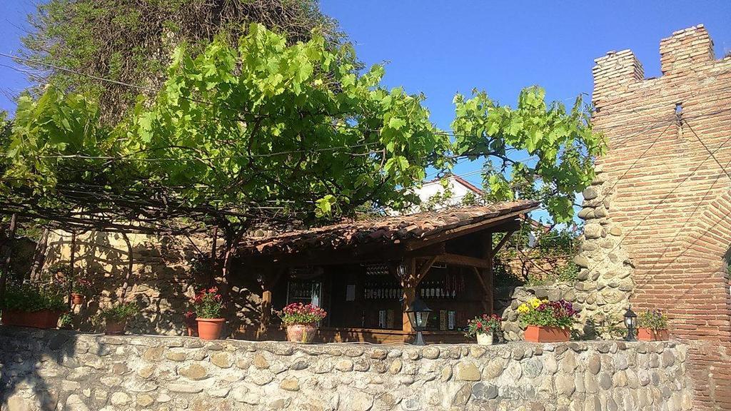 Guest House Kusika Signagi Exterior foto
